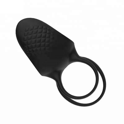 3.7V 111.7 * 45 * 45 มม. G Spot Cock Rings Crazy Tongue Vibrating Sex Toy